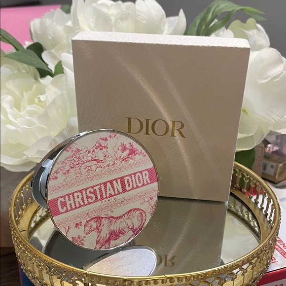Dior Pink and Silver Compact Mirror - Picture 1 of 4